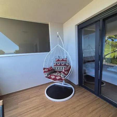 Bura 1- With Hot Tub * Makarska